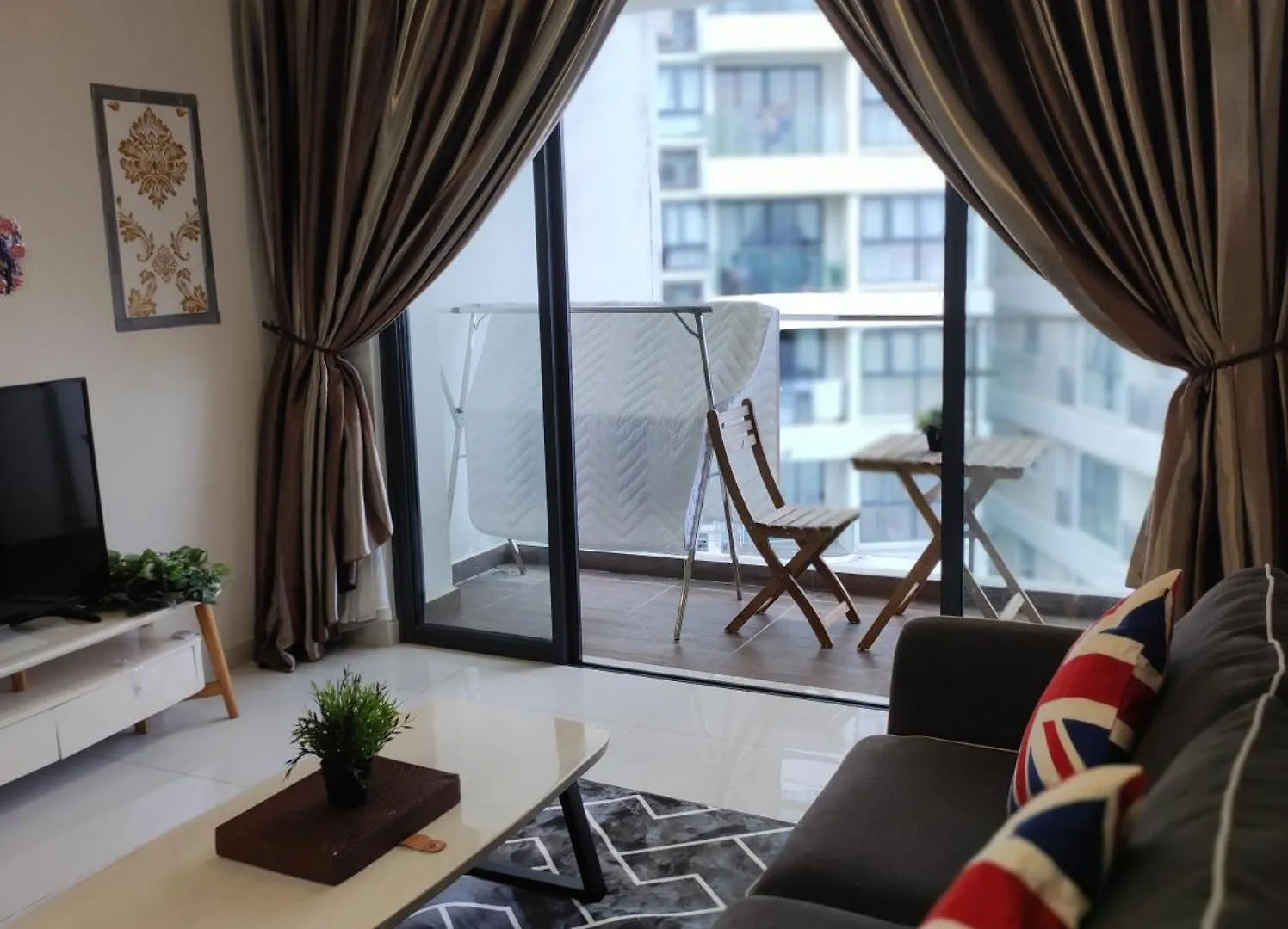 Happy Home Stay Amberside - Room Title Johor Bahru 0*,  Malaysia